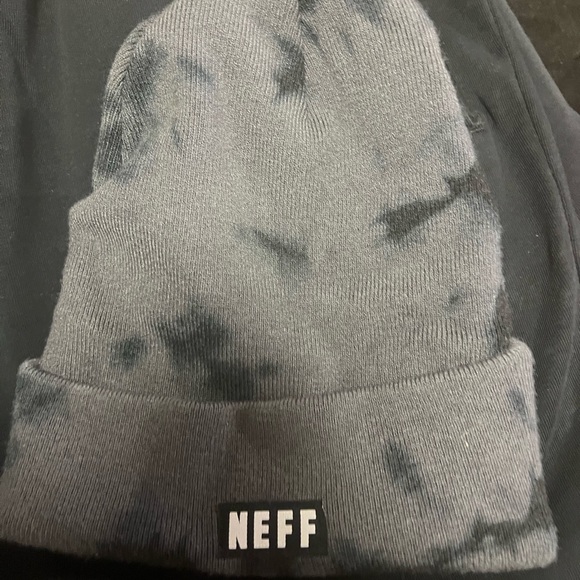 Neff beanie - Picture 2 of 2